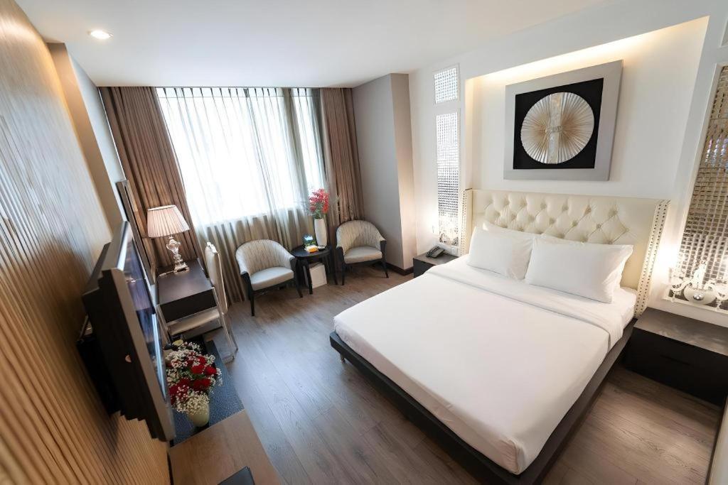 The White Hotel 8A Thai Van Lung Ho Şi Min Dış mekan fotoğraf