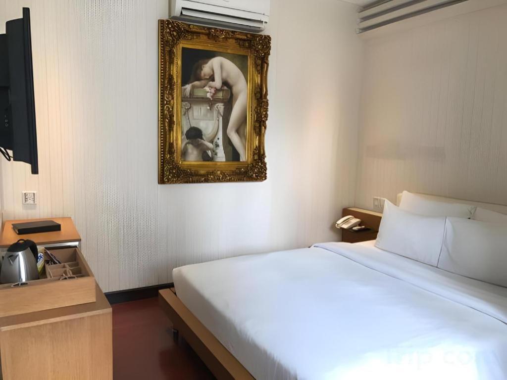 The White Hotel 8A Thai Van Lung Ho Şi Min Dış mekan fotoğraf